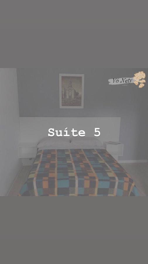 Suite Em Gramado, Proxima A Avenida Das Hortencias מראה חיצוני תמונה