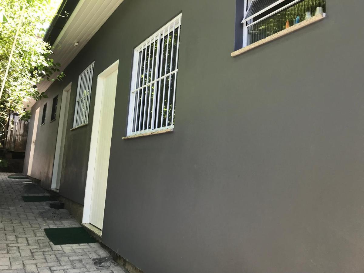 Suite Em Gramado, Proxima A Avenida Das Hortencias מראה חיצוני תמונה